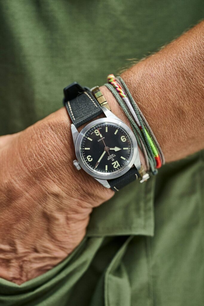 Vẻ đẹp hoài cổ vượt thời gian của Tudor Ranger mới 2