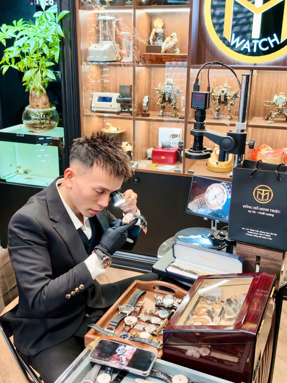 Chốt lời an toàn khi bàn giao đồng hồ Chopard lướt. 3