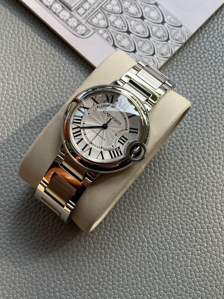 Sự giao thoa cổ điển đương đại trên Cartier Ballon Bleu 2