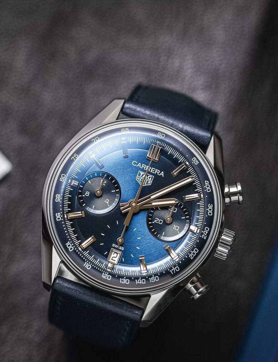 Đánh giá tính năng bấm giờ thể thao TAG Heuer Carrera. 3