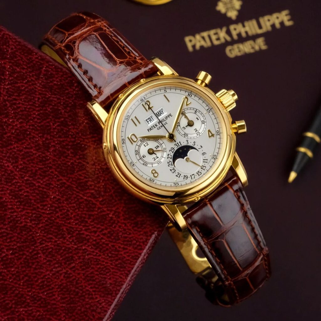 Tìm hiểu lịch sử lừng lẫy của Patek Philippe Calatrava mới 1
