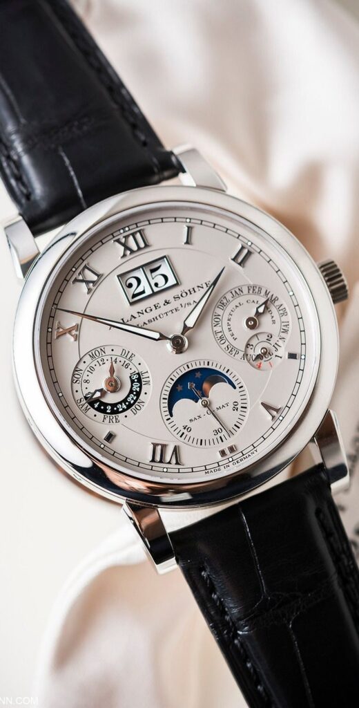 Đỉnh cao chế tác thủ công Vacheron Constantin Traditionnelle mới 2