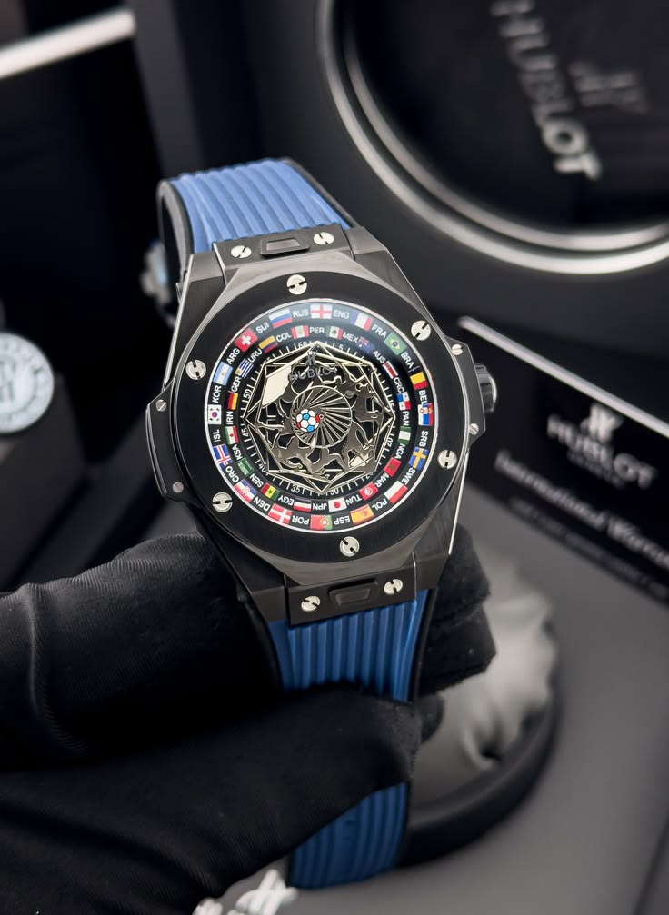 Bí ẩn đằng sau thiết kế lộ cơ Hublot Aerofusion mới. 2