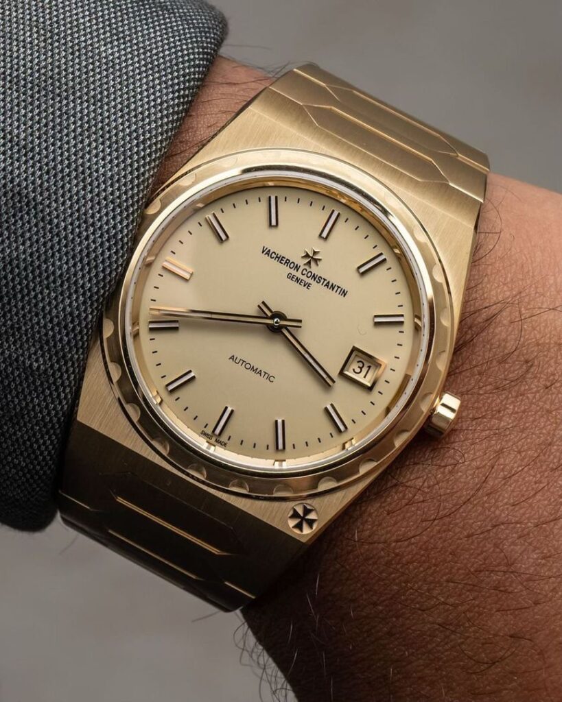 Đỉnh cao kỹ nghệ chế tác dòng Girard Perregaux Laureato 3