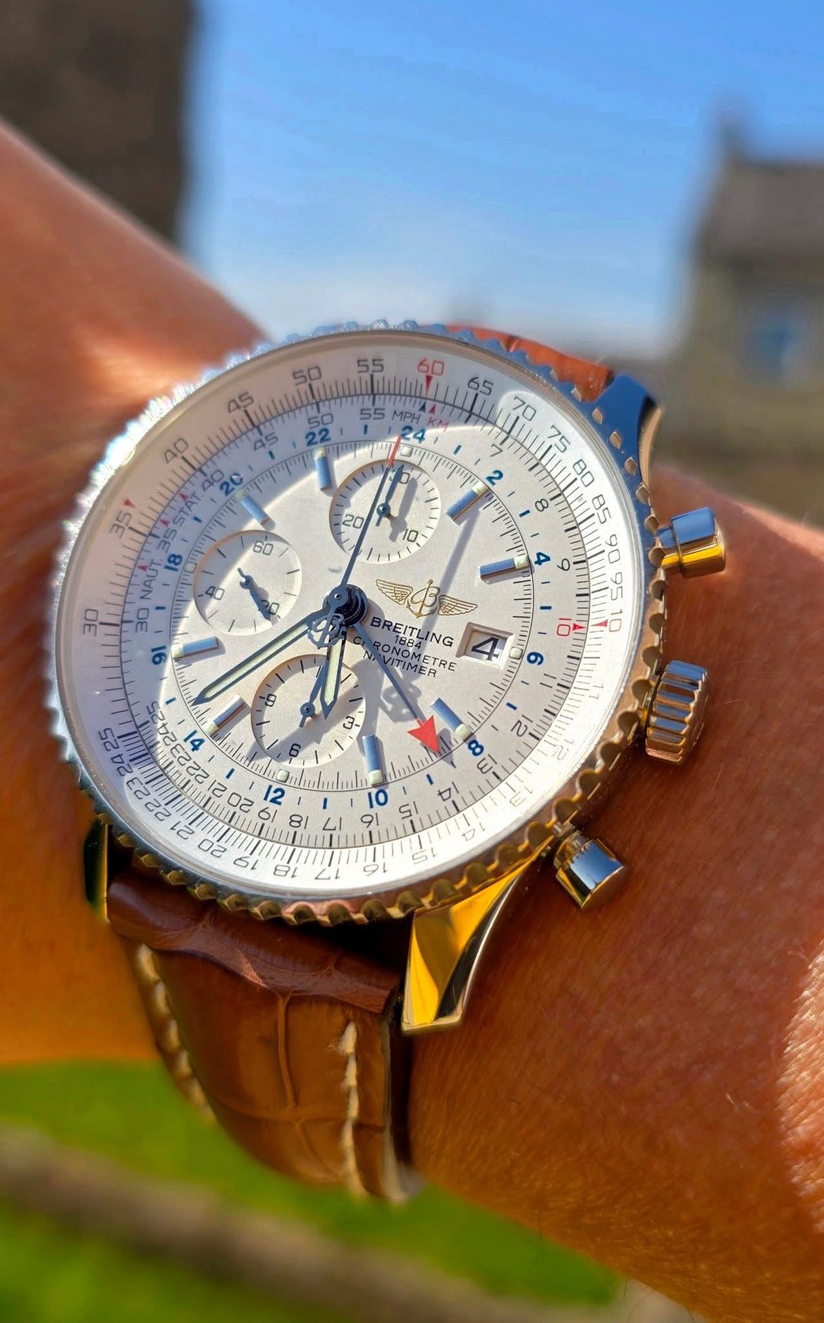 Dấu ấn hàng không lừng lẫy của Breitling Navitimer Chronograph 3