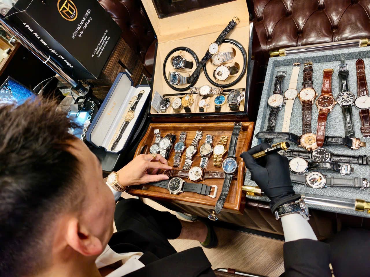 Địa chỉ thu mua đồng hồ Cartier Santos cũ giá cao 1