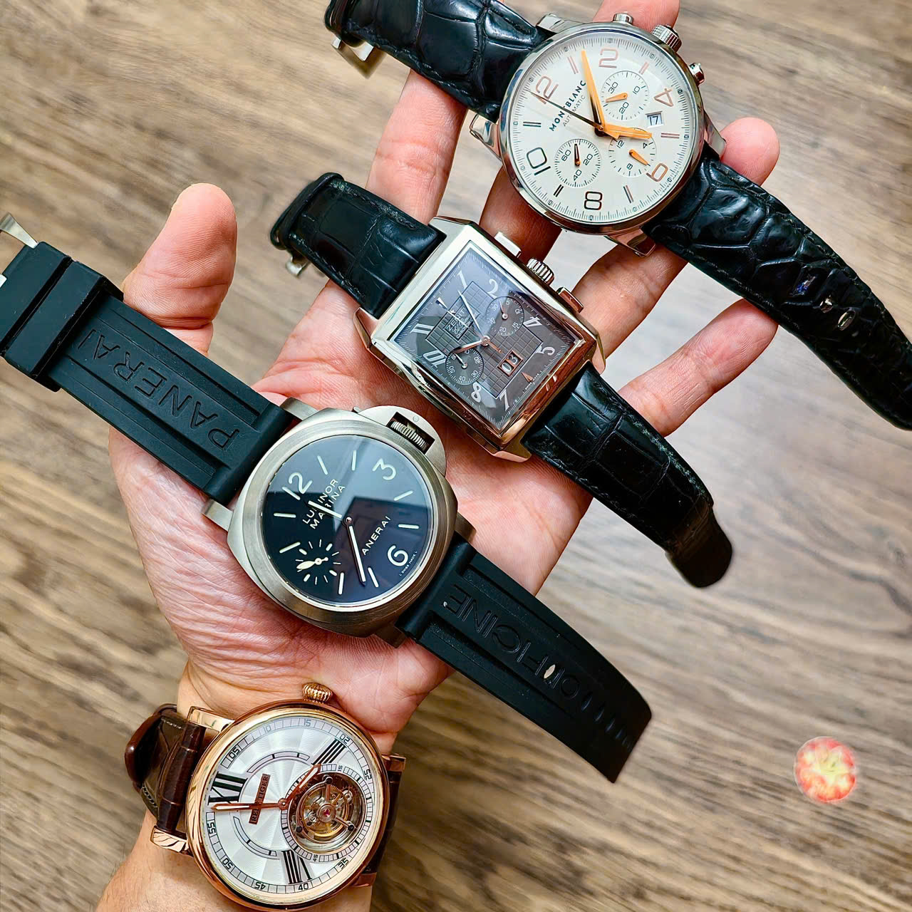 Thu mua kính mắt cùng đồng hồ Chopard Mille Miglia cũ. 2