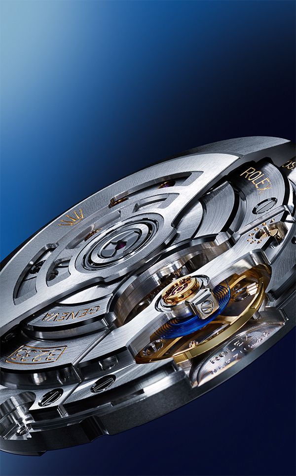 Ấn tượng vành khắc rãnh đặc trưng trên cỗ máy Rolex. 2
