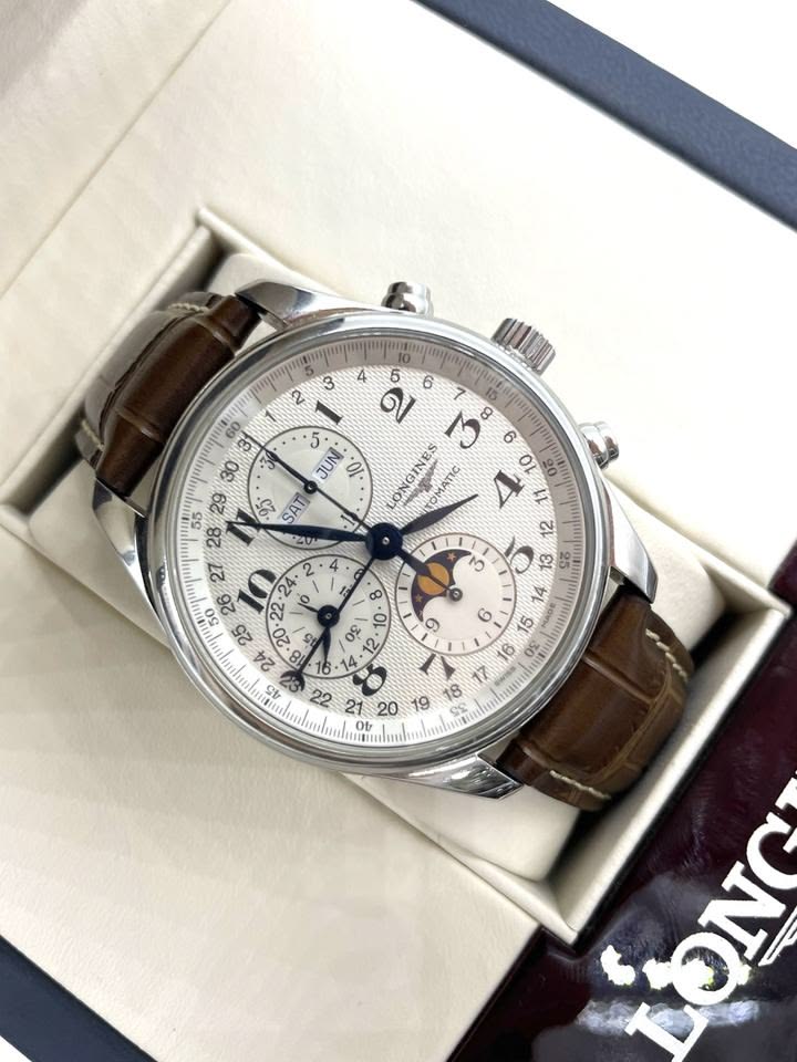 Bí quyết lựa chọn cỗ máy thanh lịch Longines Master Collection. 2