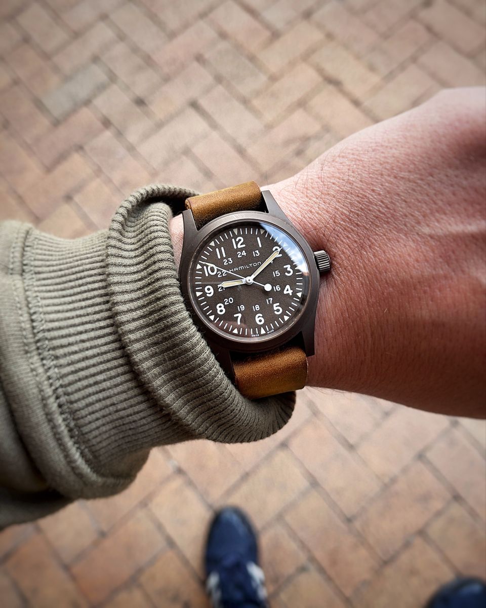 Lịch sử phát triển đáng tự hào của Hamilton Khaki Field 1