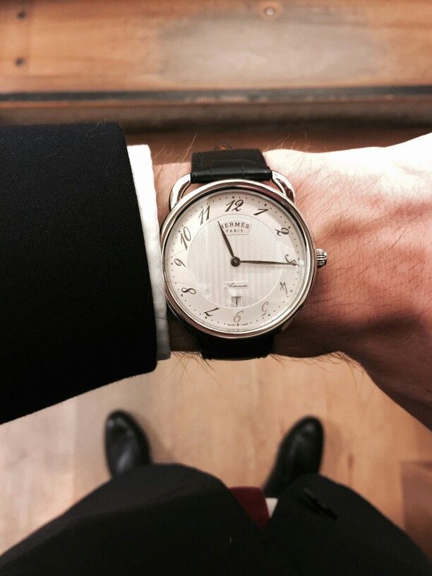 Tìm hiểu vẻ đẹp nghệ thuật trên cỗ máy Hermès Arceau. 2