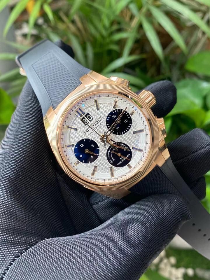 Sức hút mê hoặc đến từ thiết kế Parmigiani Tonda PF. 1
