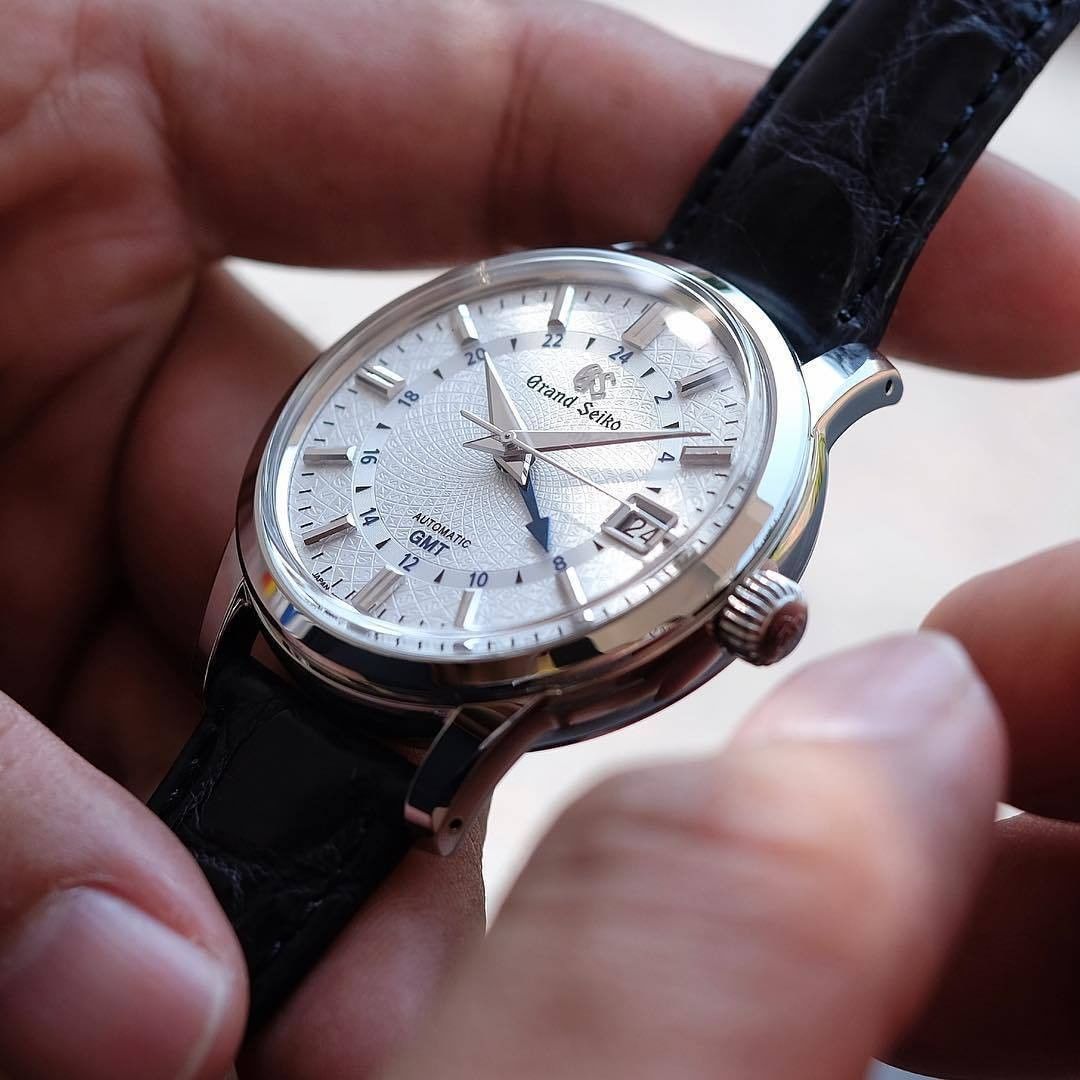 Bí mật cơ chế lướt mịn trên cỗ máy Grand Seiko 3