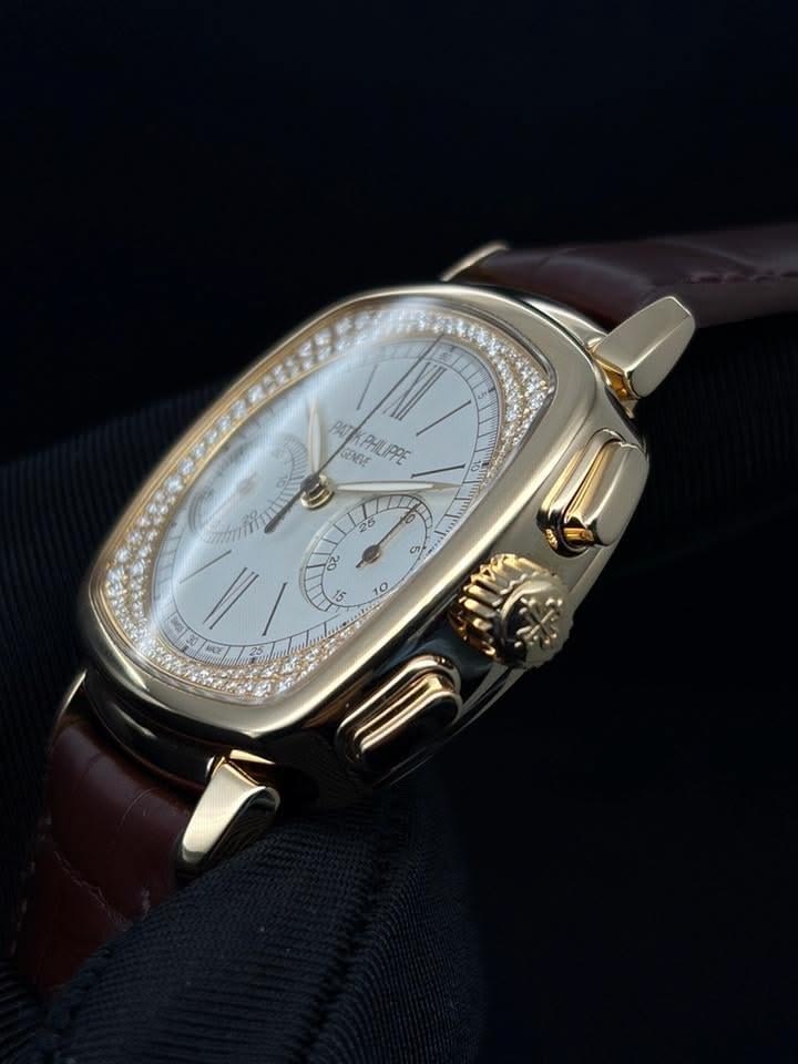 Tác hại nguy hiểm khi xoay núm chỉnh giờ Patek Philippe đêm. 1