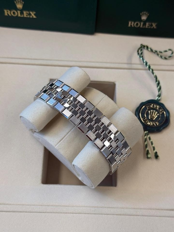 Khám phá đỉnh cao công nghệ lò xo tóc Silicon Rolex 3