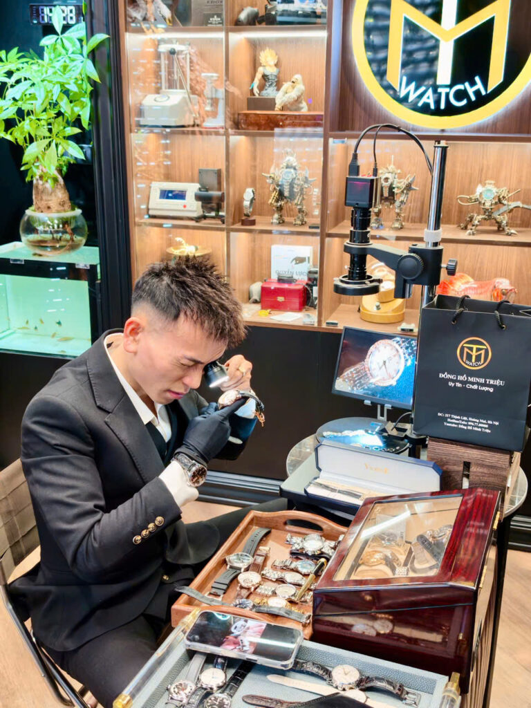 Gom thanh lý thu mua đồng hồ cũ Vacheron Constantin Tây Hồ. 1