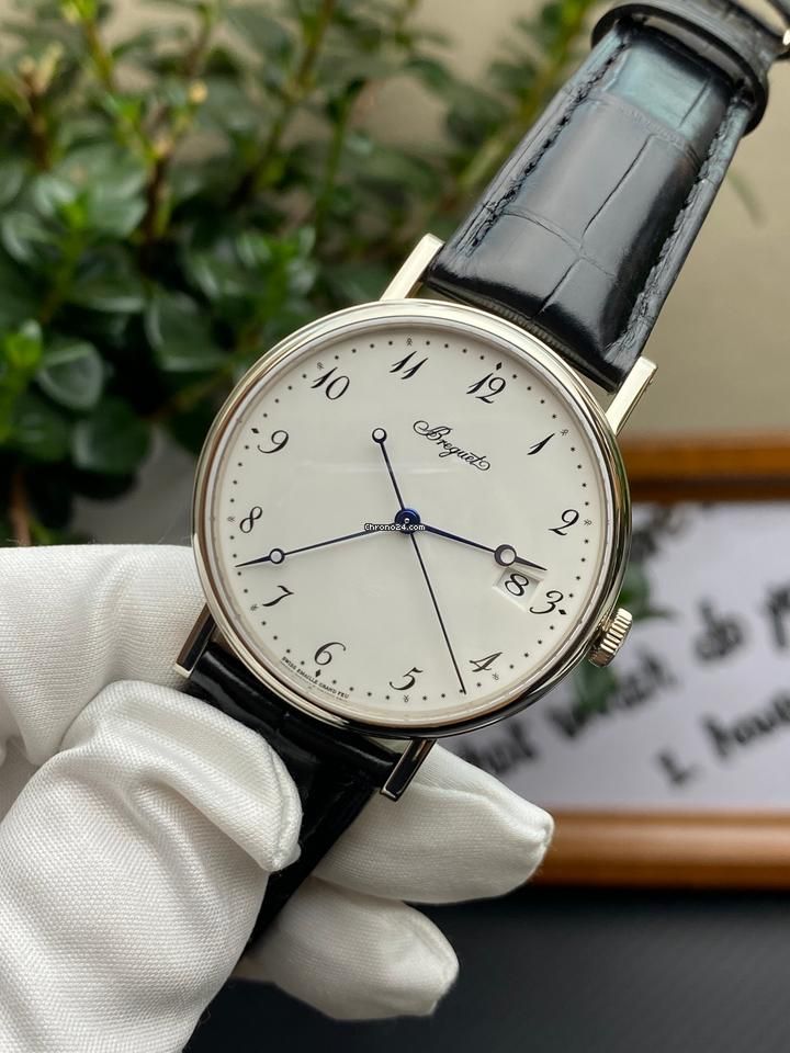 Tại sao không nên quay ngược kim giờ đồng hồ Breguet Classique? 3