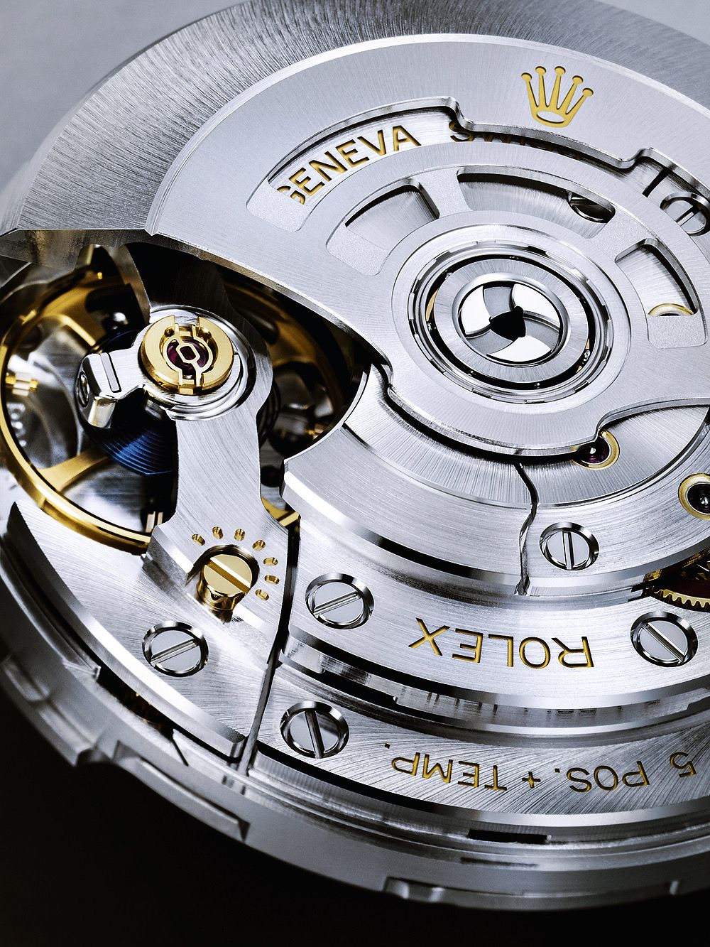 Sự kỳ công trong chế tác bánh xe cân bằng Rolex 2