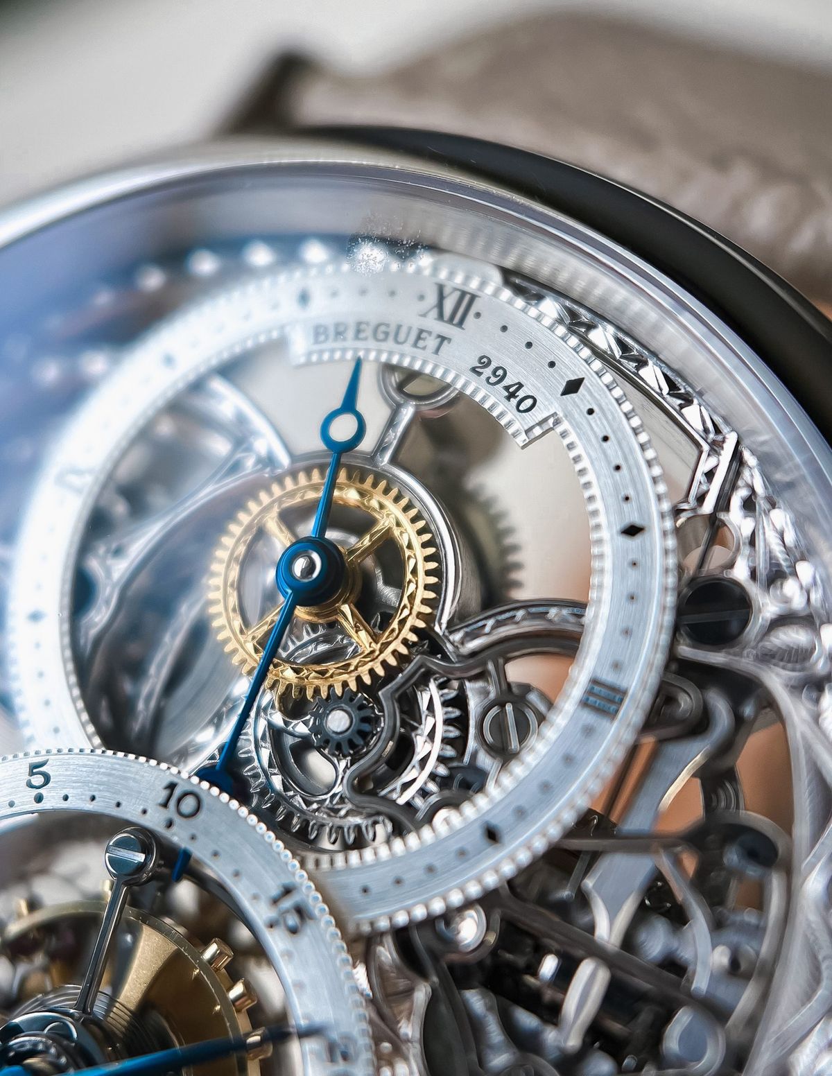 Sức quyến rũ kỳ diệu từ bộ máy Tourbillon đỉnh Breguet 3