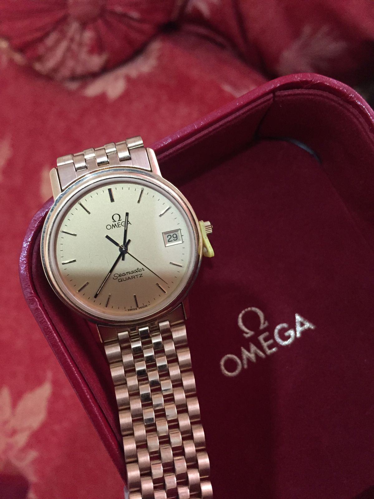 Nơi an toàn để thu mua đồng hồ cũ Omega Thanh Xuân. 1