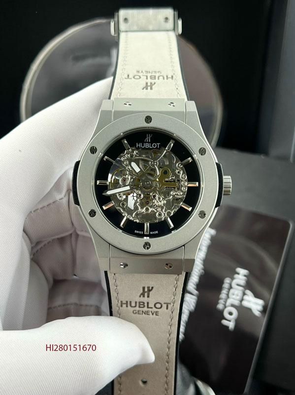 Gọi thợ đến thu mua dong ho cu Hublot vùng Lĩnh Nam. 1