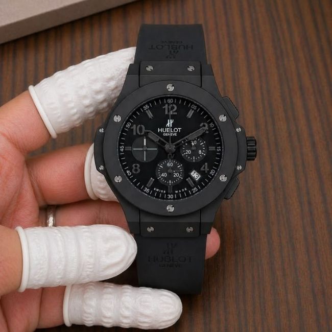 Chia sẻ kinh nghiệm bán đồng hồ Hublot cũ được giá 1
