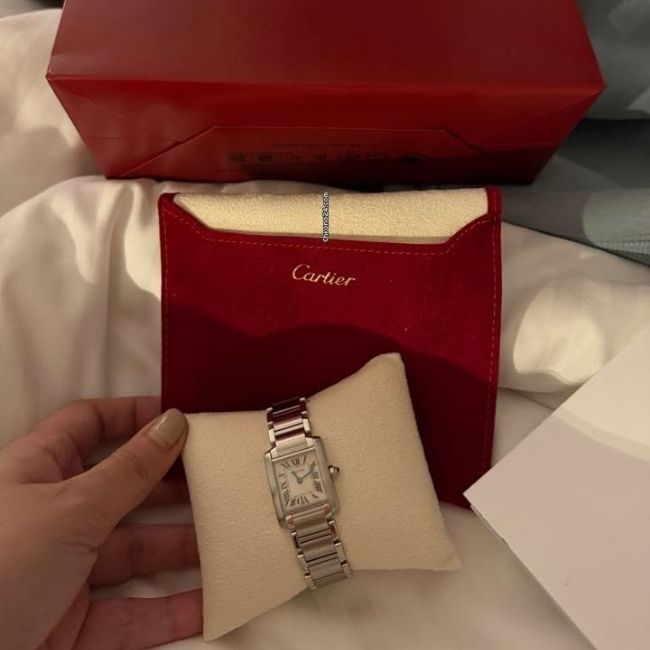 Lý do nhiều người chuộng mua đồng hồ Cartier lướt 3