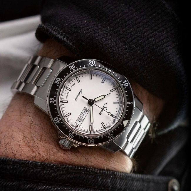 Đánh giá chi tiết mẫu đồng hồ Glashütte đẳng cấp nhất 2