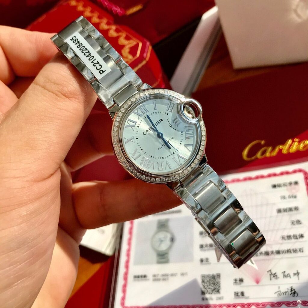 Lý do vành khía đồng hồ Cartier luôn thu hút phái nam. 2