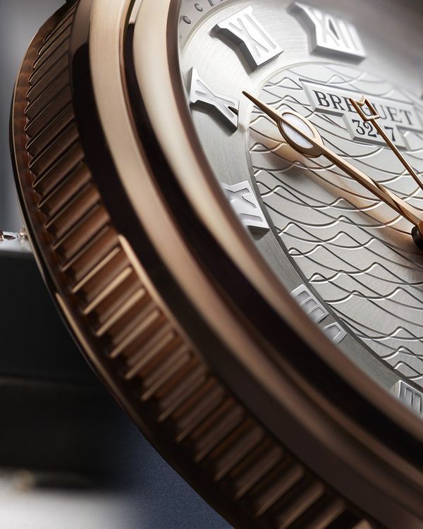 Hiện tượng đứt dây cót đồng hồ Breguet khi vặn quá tay. 3