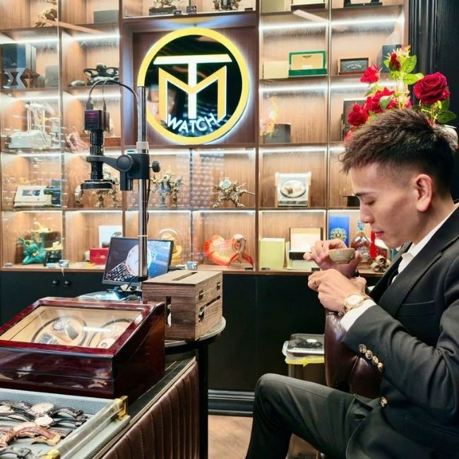 Đồng hồ Minh Triệu sẵn sàng chi tiền mặt thu mua cỗ máy Richard Mille. 3