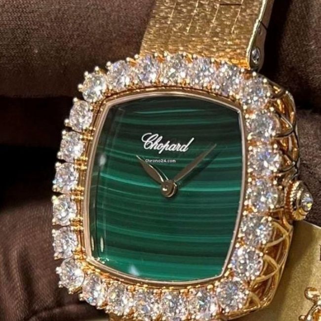 Minh Triệu địa chỉ thu mua đồng hồ Chopard vàng khối giá cao 3