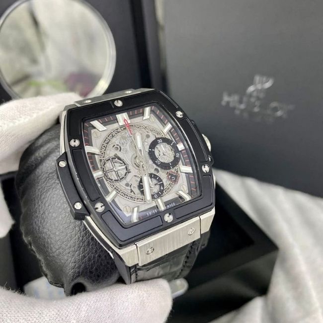 Đồng hồ Minh Triệu thu mua đồng hồ Cartier nam bảo mật. 3