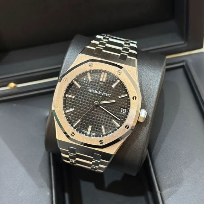 Thu mua đồng hồ Audemars Piguet cũ uy tín toàn quốc 3